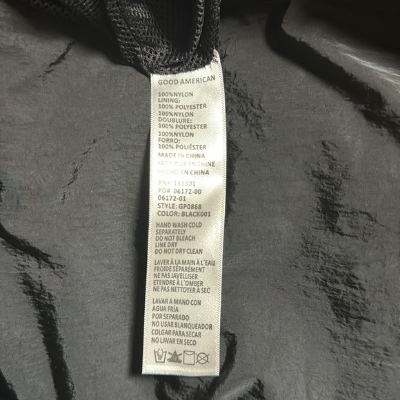 NWT Good American Essential Nylon Track Pant Black Size 6 (3x) - Picture 12 of 16